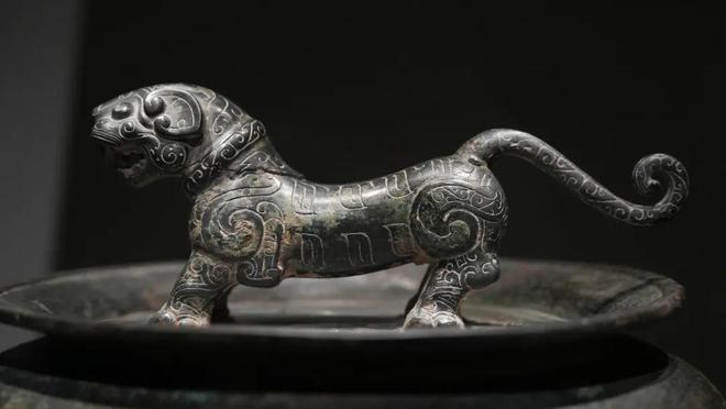 花帖》宋代《幽谷图》再现江南开元棋牌一周观展｜五代《韭(图5)